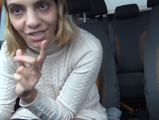 ALLE habe es gesehen! Mega Publik Orgasmus!