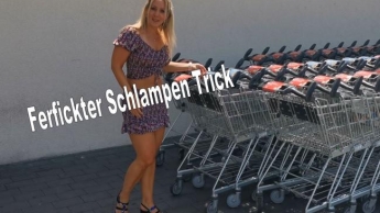 Ferfickter Schlampen Trick vor dem Supermarkt