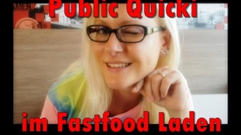Public Quicki im Fastfood Laden