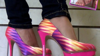 Sexy heels & feet