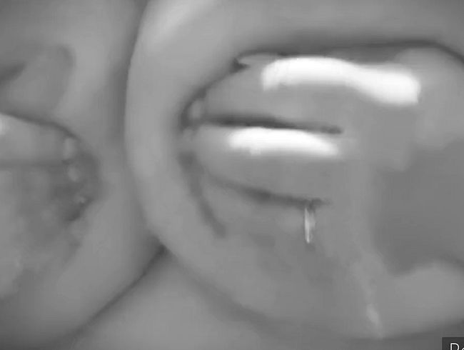 Dicke Titten Massage unter der Dusche, komm und schau mir zu