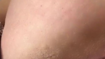 mein erstes Analvideo… stecke mir einen Vibrator rein