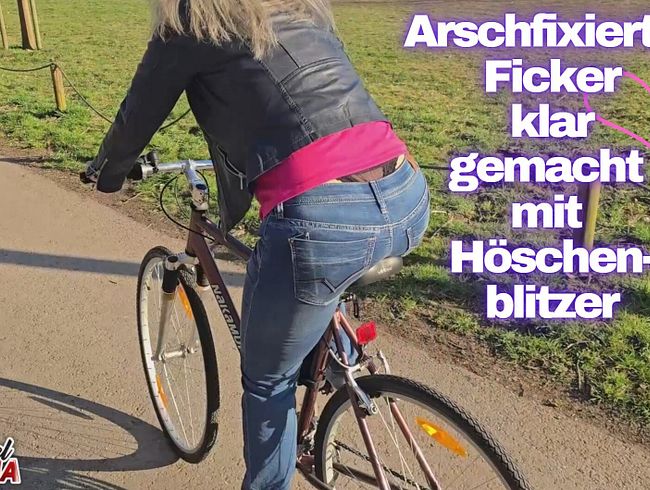 Arschfixierter Ficker klargemacht mit Höschenblitzer