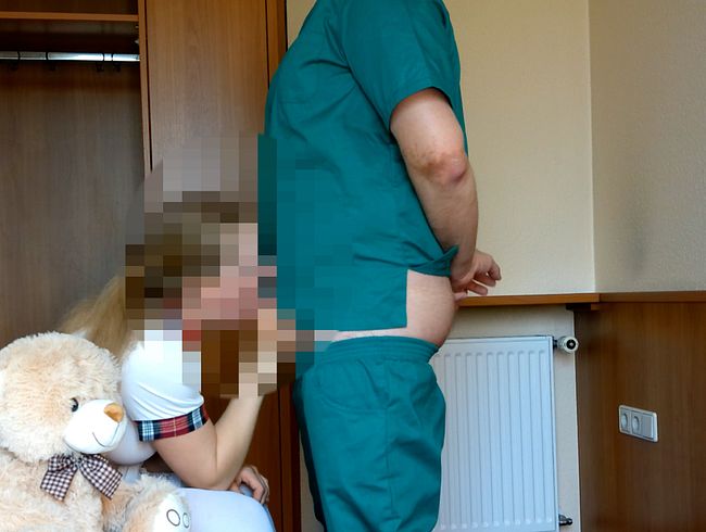 18jähriges Schulmädchen – Ihr erstes Deepthroat – Happy End