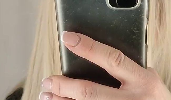 Meine Milchtüten poppen mir aus der Bluse- perfekte MILF Titten