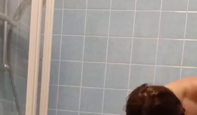 Vatertag anstoßen und danach das Bier wieder schön mit NS befüllen hat rein ihr geilen säcke