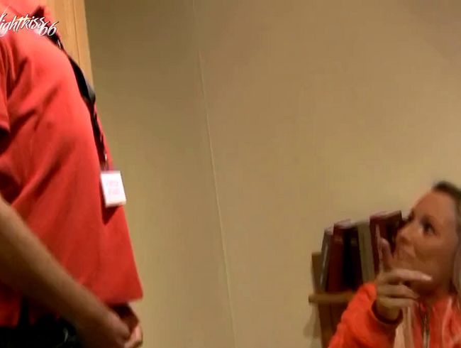 Der Möbelhausverkäufer, ich nehm mehr als nur ein Bett mit