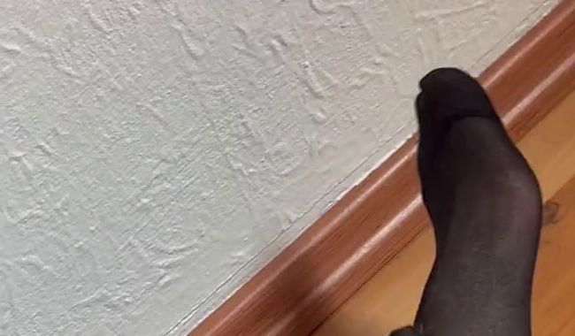 Meine geilen Füße in Nylon sind geil und haben Bock auf mehr