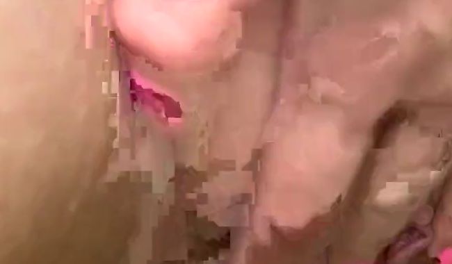 Pissfest auf dem Bierfest, ich pinkel dir auf den Schwanz babe