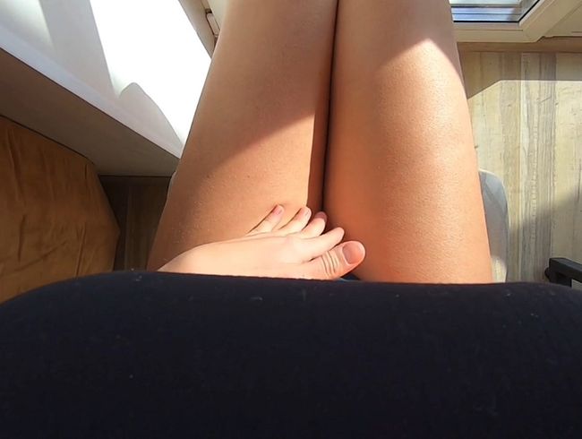 Geil vor dem Fenster wieder besorgt – Ich steh total drauf wenn man mir zusieht!