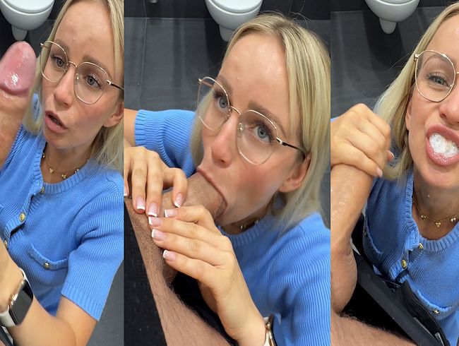 Public-WC-Blowjob! Großer Schwanz nach Feierabend
