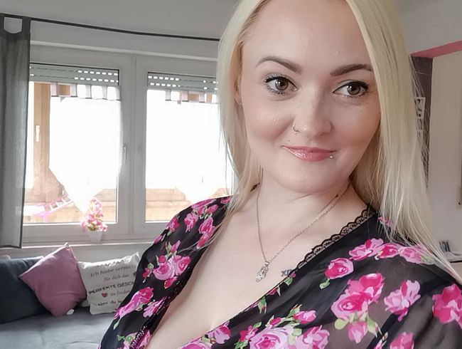 „KOMPLETT NACKT OMG was werden die Nachbaren sagen?? 1x im NETZ“