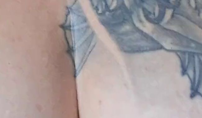 Heimlich im Stall meine Titten ausgepackt??