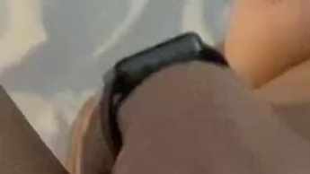 Ich besorge es mir selber bis ich geil zum Orgasmus komme