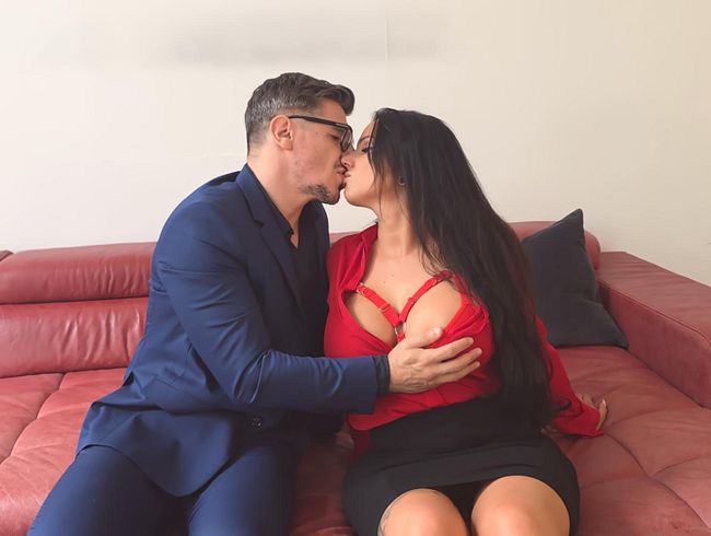 Ob er die Wohnung nimmt?