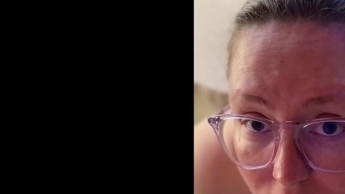 Schwingende Brüste, facial und ganz viel Sperma in meinem Gesicht