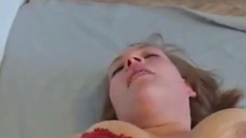 Beim Fotoshooting Geil geworden und selbst Hand angelegt