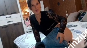 Date-Fail! Gepluged sitzen lassen. Selbst ist die Frau! Anales Treiben