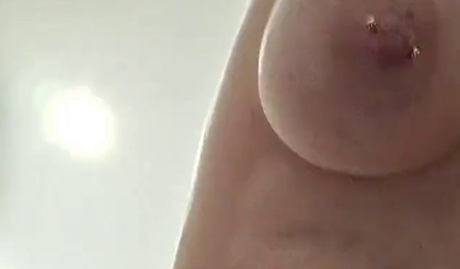 Duschen, pissen und kurz durchgefickt