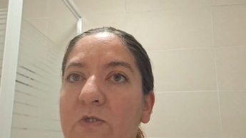 Werde ich jetzt gekündigt?Meine Pussy ganz nah im Netz