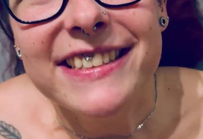 Ich lass mir die Titten voll spritzen