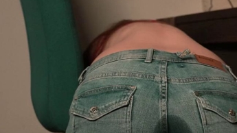 Jeansshort Piss und Selbstbefriedigung :-)