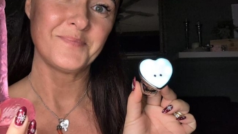 Mach ich das wirklich? Zum 1x beide Löcher gleichzeitig gestopft !!