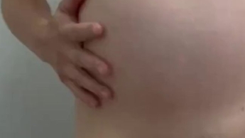 Mein altes Video, in dem ich im 6. Monat schwanger bin.