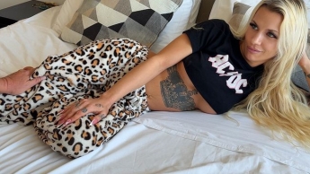 VERSETZT – 2FACH BESAMUNG VON STIEFDADDY!