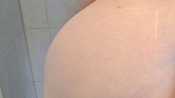 Dildo und Anal, geile Kombi