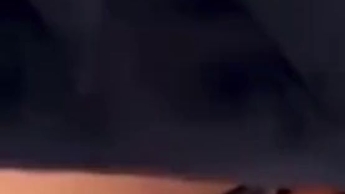 Meine rasierten geilen Beine und sexy Füsse wer mag sie gerne mal massieren? (ohne Ton)