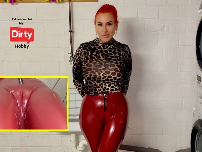 Schlampen Trick ! Bei dem Fickschlitz Anblick konnte er nicht anders …