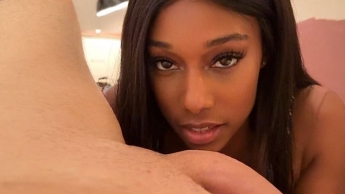 UBER Fahrer abgeschleppt!! 2x in meine geile Muschi gespritzt…