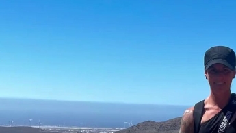 Wenn man bei einer Wanderung im Urlaub einfach mal pissen muss