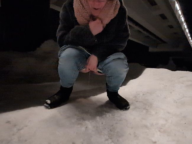 Abends Pissen am Strand .