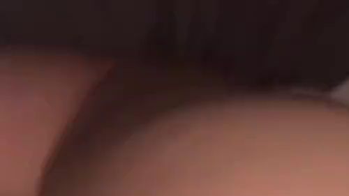 Jede Nacht .. rein und raus, rauf und runter. Hör dir meine zarte Stimme an ??