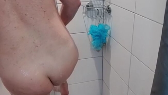 Komm ich nehm dich mit unter die Dusche…seifst du mich ein?