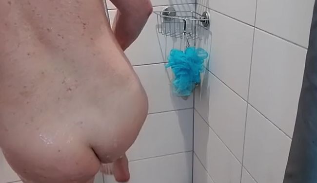 Komm ich nehm dich mit unter die Dusche…seifst du mich ein?
