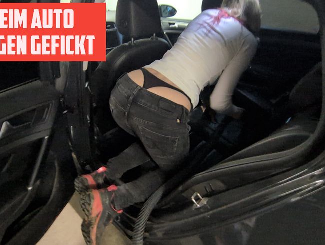Ich wollte nur mein Auto sagen und krieg einfach einen Schwanz in den Arsch