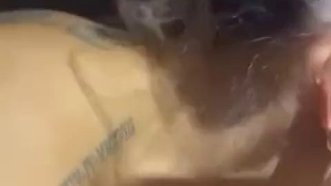 Blowjob auf dem Parkplatz?