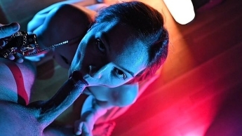 Extrem heißes Fotoshooting mit unerwartetem Happy End