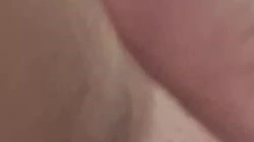 Ich spritze Sonntagmorgen mein Bett voll