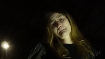 Meine kleine geile Fotze muss auch bei eisiger Kälte gezeigt werden! I love Public