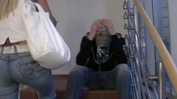 Nico (19) mit Mega-Pimmel verführt-Trost endet mit Monstercumshot!