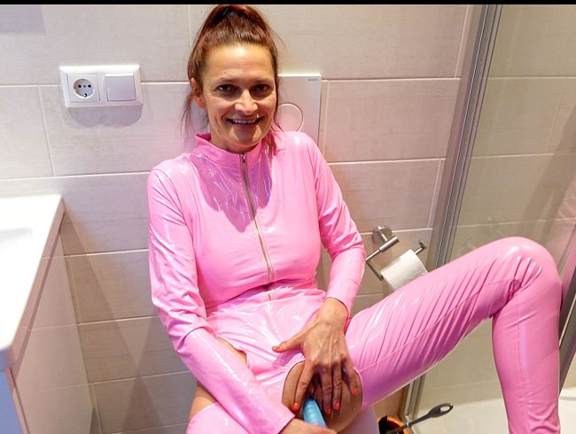 STIEFSOHN oder MASTURBATION?!? Tja… Stiefmutti wollte lieber Schwanz als Hausarbeit!!