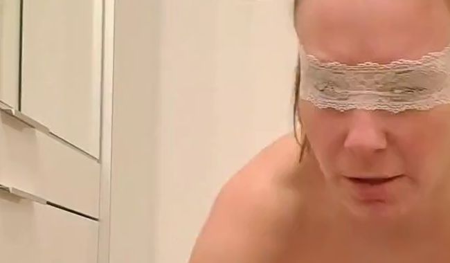 Wie viel Gramm halten die Sklavennippel und Scharmlippen noch aus