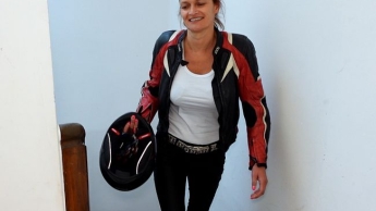 BIKER-VIBES!!! Motorrad fahren macht einfach geil! Da schäumt sogar die Muschi!!! OMG!?!!