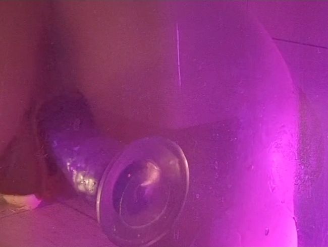 Besuch zu hause und horny. Schnell heimlich in die Dusche