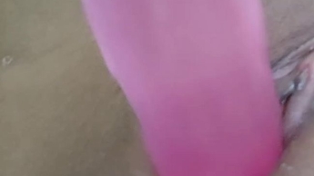 Der Dildo hat mich richtig cremig gemacht