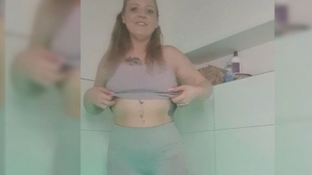 Sollen wir das öfter machen?? Im Whirlpool in die Leggings gepinkelt!!